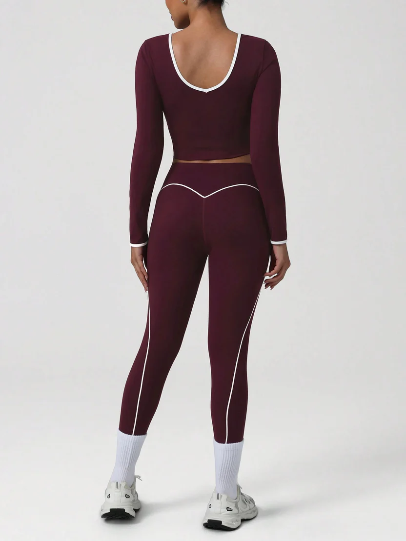 CONTRAST TRIM SPORTS SET
