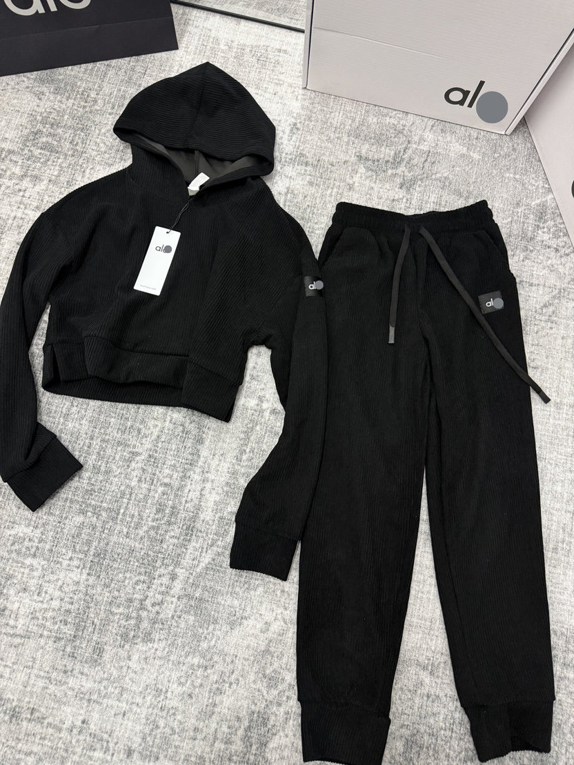 CORDUROY TWO PIECE LOUNGE SET