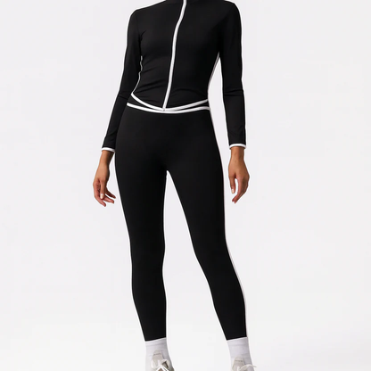 CONTRAST TRIM SPORTS SET