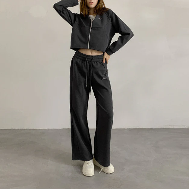CROPPED ZIP LOUNGE SET